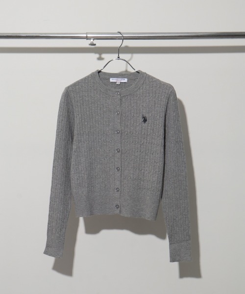 U.S. POLO ASSN.(ユーエスポロアッスン)の「【U.S. POLO ASSN./ユーエスポロアッスン】ロゴ刺繍 クルーネック ケーブルニット カーディガン(カーディガン/ボレロ・レディース・ブルー/グレー/アイボリー・LL/L/M)」の6枚目の写真