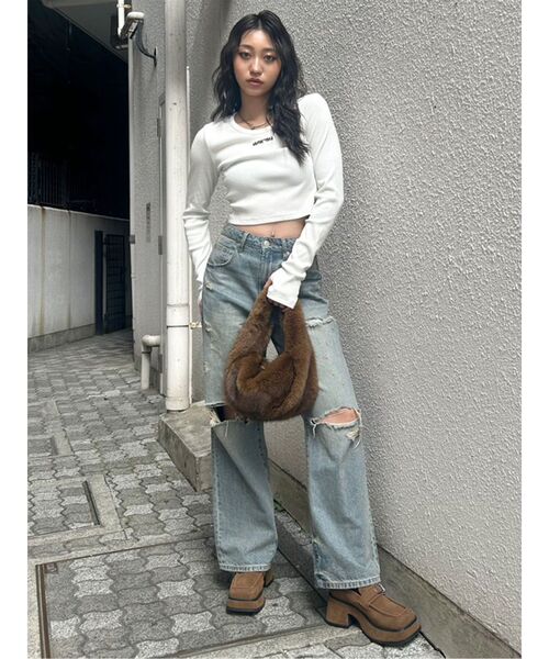 MURUA（ムルーア）の「フェイクファーバッグ（ハンドバッグ・レディース・ブラウン・FREE）」の9枚目の写真