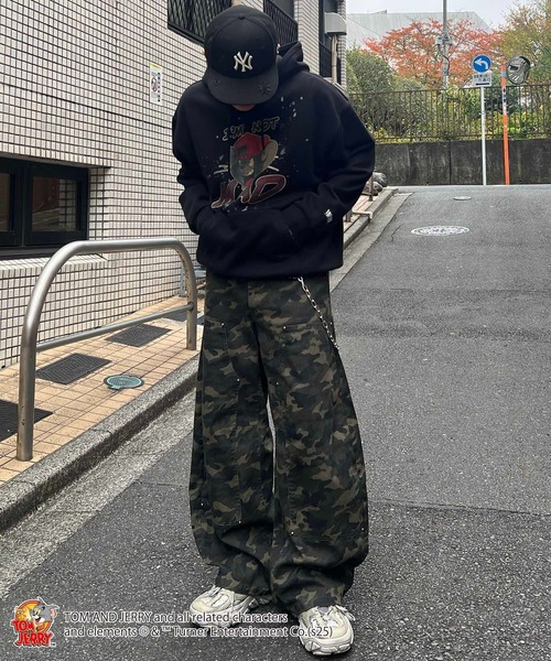 ILL'S(イルズ)の「【TOM&JERRY 】 トムとジェリー グランジ プリントパーカー バックプリント バックスタイルプリント 裏起毛 メンズ レディース ユニセックス(パーカー・メンズ・ブラック/ブラック系その他2/グレー系その他/ブラック系その他/ブラウン/パープル系その他/グレー系その他2/グリーン系その他2・M/L)」の16枚目の写真