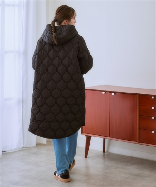 nissen（ニッセン）の「2WAYウェーブキルト裏ボアフーデットコート＜大きいサイズ有＞（その他アウター・レディース・モカ/チャコールグレー/ブラック/カーキ・S/M/L/LL/3L）」の8枚目の写真