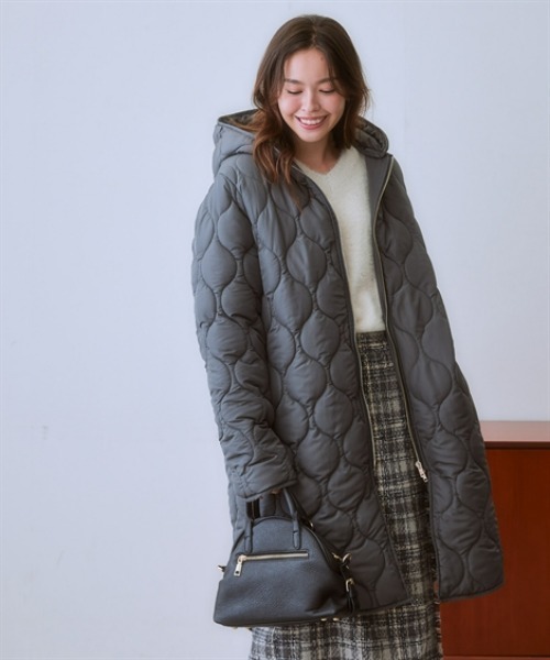 nissen（ニッセン）の「2WAYウェーブキルト裏ボアフーデットコート＜大きいサイズ有＞（その他アウター・レディース・モカ/チャコールグレー/ブラック/カーキ・S/M/L/LL/3L）」の9枚目の写真