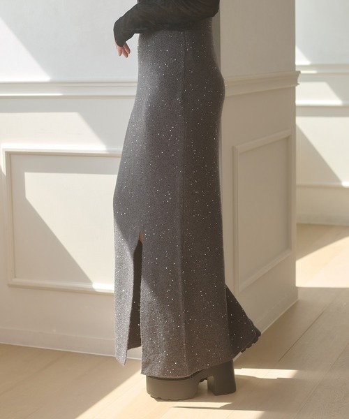 Ambre Neige(アンブルネージュ)の「sequins slit knit skirt / スパンコールスリットニットスカート(スカート・レディース・ナチュラル/チャコールグレー・FREE)」の21枚目の写真