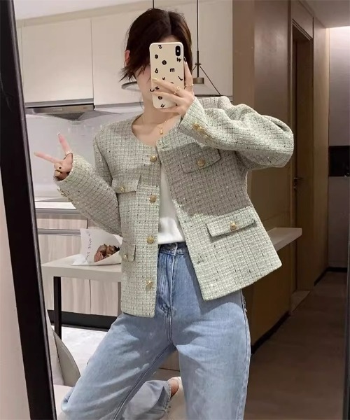 Ritzy（リッツィー）の「ゴールドボタン ノーカラーツィードジャケット（ノーカラージャケット・レディース・ミント/ホワイト・M/L）」の9枚目の写真