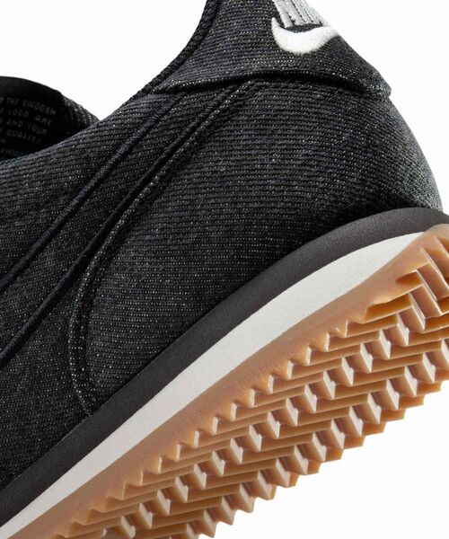 NIKE（ナイキ）の「ナイキ コルテッツ テキスタイル ウィメンズシューズ / Nike Cortez Textile Women's Shoes IM8052-010 Black（スニーカー・レディース・ブラック・23.5/22/22.5/23/24/24.5/25/25.5/26）」の10枚目の写真