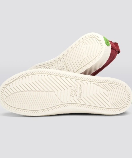 Kinetics(キネティクス)の「CARIUMA OCA LOW SUEDE(カリウマ オカ ロー スエード)(スニーカー・レディース・ワイン系/ブラック系/ブラウン系・23cm/24cm/25cm/26cm/27cm/28cm)」の13枚目の写真