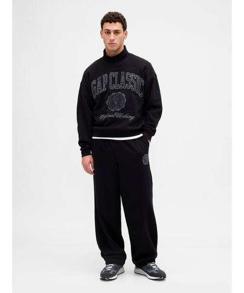 GAP(ギャップ)の「ヴィンテージソフトモックネック クロップド GAPロゴ スウェットシャツ(スウェット・メンズ・グリーン/アイボリー/ブラック・XS/S/M/L/XL)」の9枚目の写真