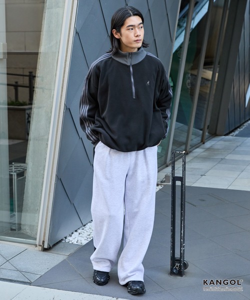 KANGOL（カンゴール）の「KANGOL/カンゴール 別注 <帯電防止/抗ピリング> ロゴ刺繍 ドロスト 配色 オーバーサイズ ボアフリース ハーフジップ スウェット（スウェット・メンズ・ブラック/アイボリー/チャコール/ブラウン/ネイビー/ワイン・M/L）」の19枚目の写真