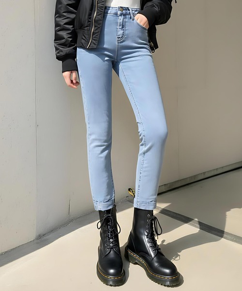 cammie(キャミー)の「ストレッチデニムパンツ(デニムパンツ・レディース・ライトブルー/インディゴブルー/ダークグレー・M/L)」の16枚目の写真