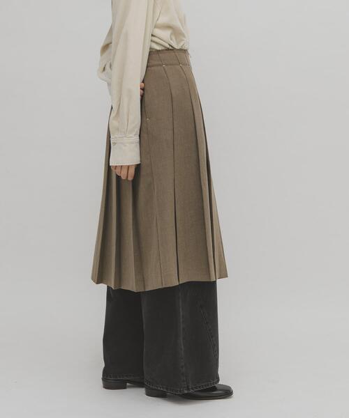 KBF（ケイビーエフ）の「プリーツミディスカート（スカート・レディース・チャコールグレー/ブラウン・ONE）」の4枚目の写真