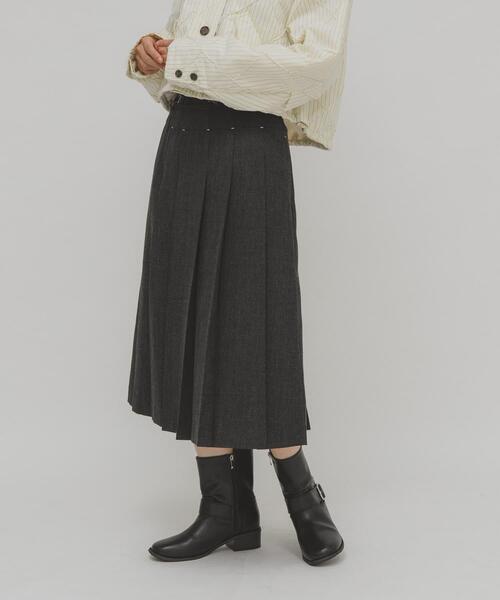 KBF（ケイビーエフ）の「プリーツミディスカート（スカート・レディース・チャコールグレー/ブラウン・ONE）」の16枚目の写真