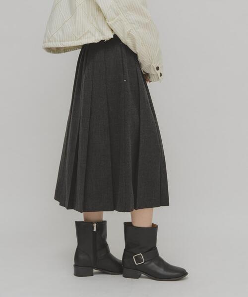 KBF（ケイビーエフ）の「プリーツミディスカート（スカート・レディース・チャコールグレー/ブラウン・ONE）」の18枚目の写真
