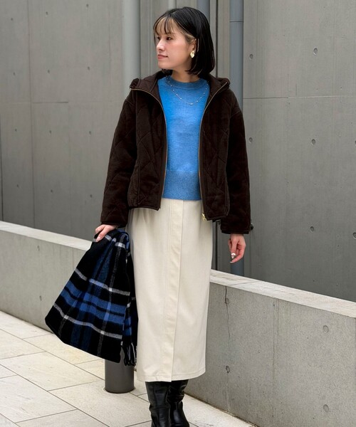 MICO COULIER（ミコクリエ）の「《リバーシブル》パネトレーションファーキルトジャケット（ブルゾン・レディース・ブラウン/グレイッシュベージュ・38）」の7枚目の写真