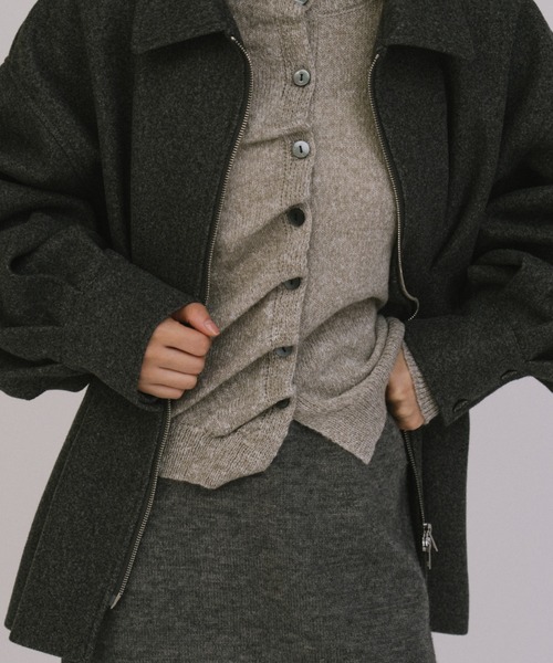 duei(デュイ)の「フロントタックカーディガン(カーディガン/ボレロ・レディース・チャコールグレー/グレイッシュベージュ・FREE)」の22枚目の写真