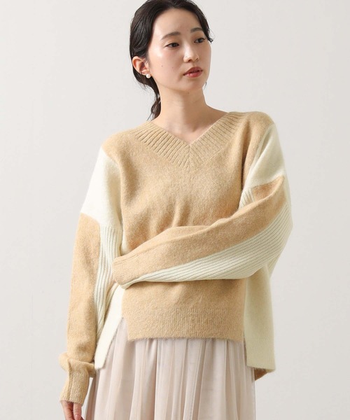 EN'DAY（エンディ）の「アルパカ混バイカラーＶネックニット（ニット/セーター・レディース・ベージュ系・FREE）」の11枚目の写真