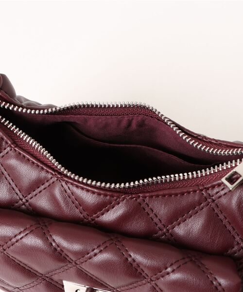 archives（アルシーヴ）の「キルトポケットバッグ（ショルダーバッグ・レディース・アイボリー/ブラック/ワイン・FREE）」の20枚目の写真