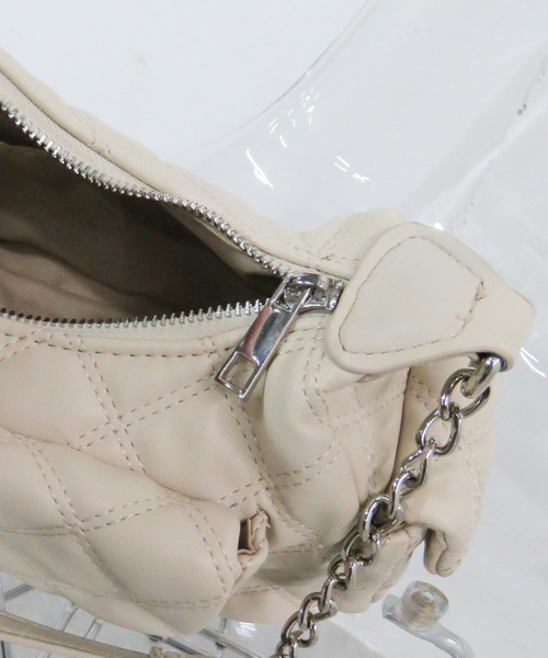 archives（アルシーヴ）の「キルトポケットバッグ（ショルダーバッグ・レディース・アイボリー/ブラック/ワイン・FREE）」の17枚目の写真