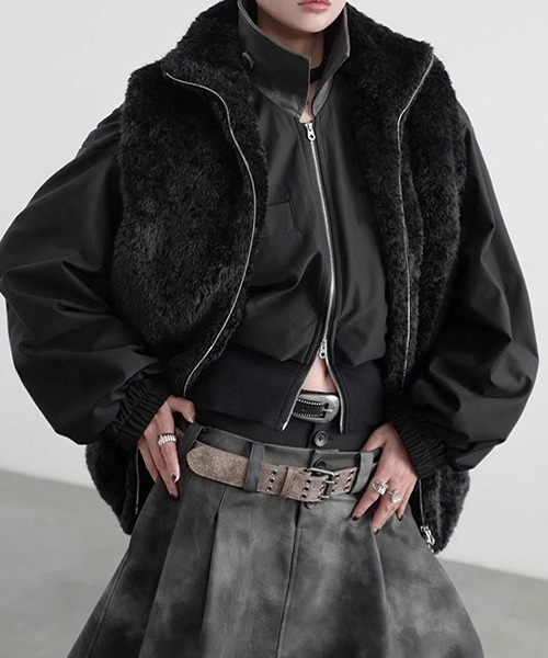 chuclla（チュクラ）の「【CHENTAITAI】カラーブロックスタンドカラーブルゾン CTW25a022（ブルゾン・レディース・ブラック/アイボリー・M）」の12枚目の写真