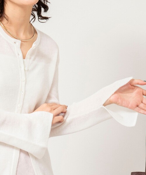 NOLLEY’S Sophi（ノーリーズソフィ）の「《手洗い可能》モヘヤ混片畦ミディ丈Cネックカーディガン（カーディガン/ボレロ・レディース・ネイビー/ホワイト/クリーム・38）」の16枚目の写真