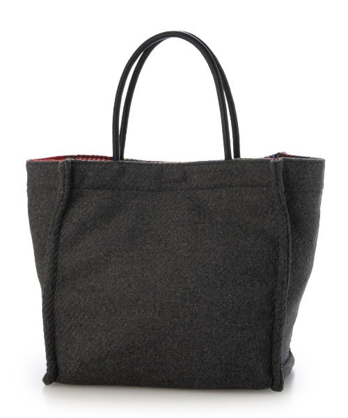 cache cache(カシュ カシュ)の「VERYコラボ カシュカシュ cachecache / ウールリバーシブルチェックトートバッグ(トートバッグ・レディース・レッド/ブラック・FREE)」の14枚目の写真