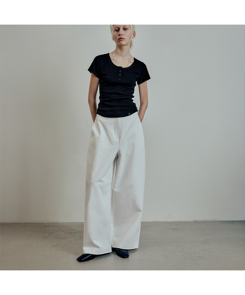 LMOOD(エルムード)の「(W) ビクター ワイド コットンパンツ ホワイト(その他パンツ・レディース・その他・36)」の1枚目の写真