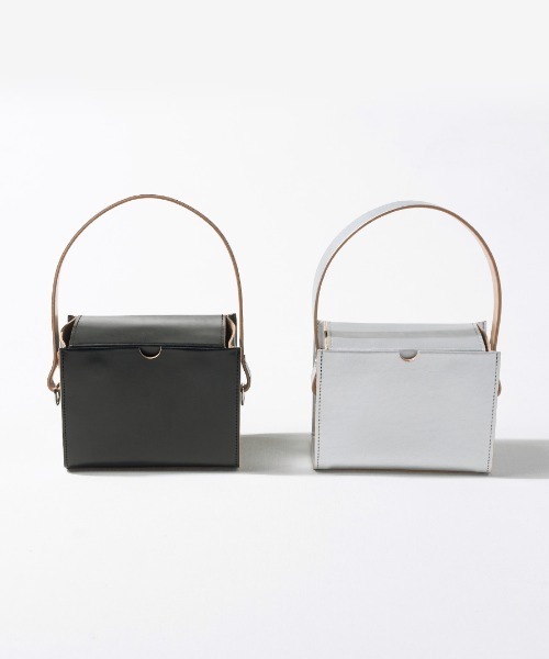 TIDEWAY（タイドウェイ）の「TIDEWAY vanityboxbag タイドウェイ バニティボックスバッグ（ハンドバッグ・レディース・シルバー/ブラック・FREE）」の9枚目の写真