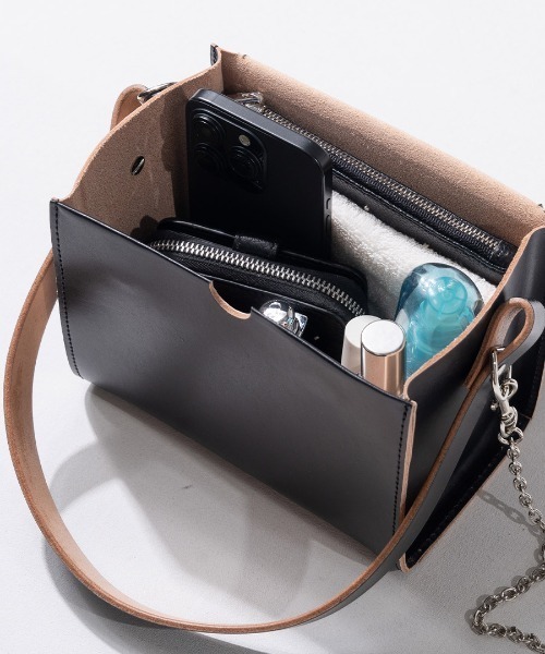 TIDEWAY（タイドウェイ）の「TIDEWAY vanityboxbag タイドウェイ バニティボックスバッグ（ハンドバッグ・レディース・シルバー/ブラック・FREE）」の19枚目の写真