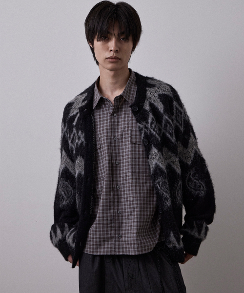 LEARVE(ルアブ)の「ペイズリーキッドモヘアジャガードカーディガンブラック(カーディガン/ボレロ・メンズ・その他・MEDIUM/LARGE)」の1枚目の写真