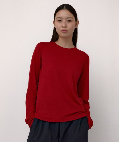38COMEONCOMMON（38カモンコモン）の「Tencel Long Sleeve T-Shirts (Red)（Tシャツ/カットソー・レディース・その他・FREE）」の2枚目の写真