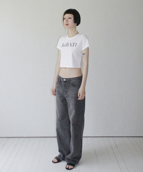 RUBATI(ルバティ)の「ロゴクロップTシャツ_ホワイト(Tシャツ/カットソー・レディース・その他・size2/size1)」の5枚目の写真