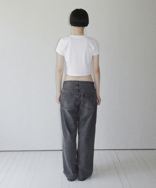 RUBATI(ルバティ)の「ロゴクロップTシャツ_ホワイト(Tシャツ/カットソー・レディース・その他・size2/size1)」の6枚目の写真