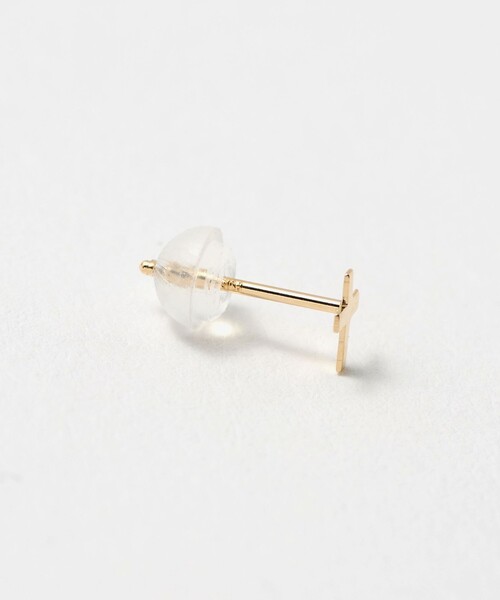 BEAUTY&YOUTH UNITED ARROWS(ビューティーアンドユースユナイテッドアローズ)の「K18 クロス ピアス(ピアス(両耳用)・レディース・ゴールド・FREE)」の3枚目の写真