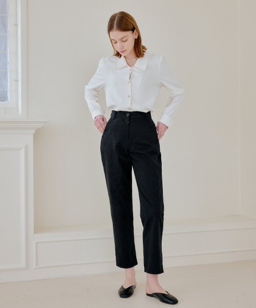 YUPPE(ヨッペ)の「COTTON CROP PANTS_BLACK(その他パンツ・レディース・その他・SMALL)」の1枚目の写真