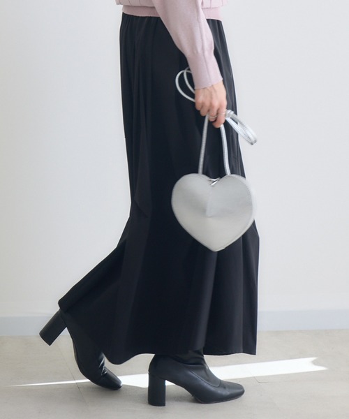KATHARINE ROSS（キャサリンロス）の「【KATHARINE ROSS】【MILLELA FIRENZE】ハートレザーショルダー（ショルダーバッグ・レディース・シルバー/ブラック・MEDIUM）」の6枚目の写真