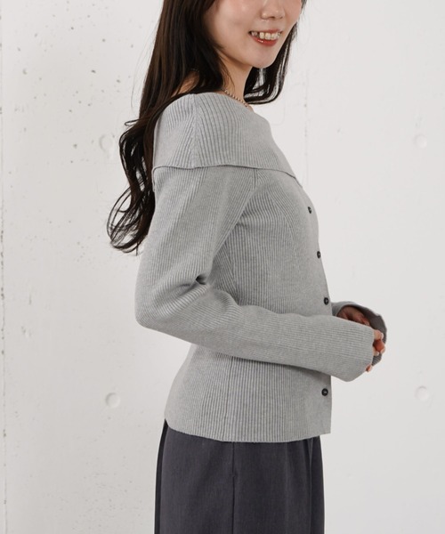 archives（アルシーヴ）の「フロントボタンオフショルプルオーバー（ニット/セーター・レディース・グレー/ブルー/アイボリー/ブラック・MEDIUM）」の21枚目の写真