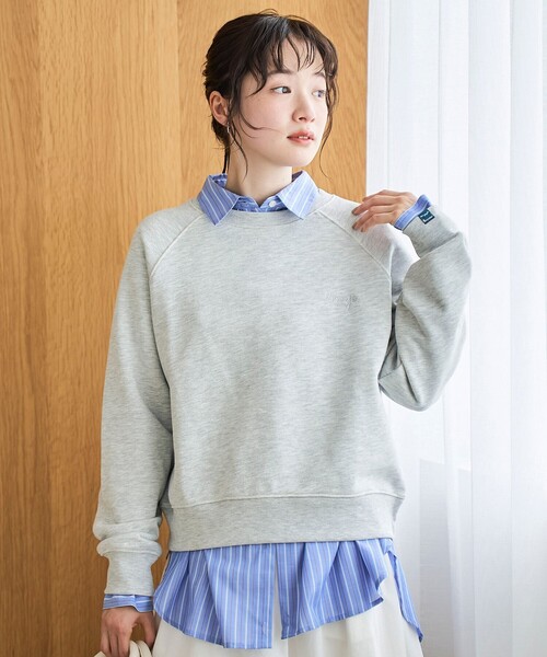 PENNEYS（ぺニーズ）の「【PENNEYS（ぺニーズ）別注】ロゴ刺繍 裏毛ラグランスウェット（スウェット・レディース・クリーム/ナチュラル/ライトブルー/ネイビー・M/L）」の7枚目の写真