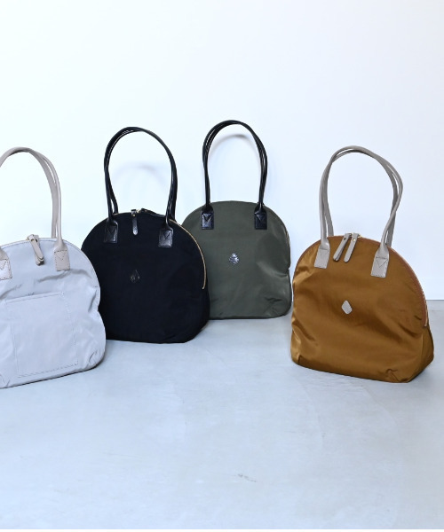 CLEDRAN(クレドラン)の「【本革ハンドル×軽量ナイロン】CL3934 CROIR OVAL BOSTON(ボストンバッグ・レディース・ブラック/オリーブ/ライトグレー/マスタード・FREE)」の4枚目の写真