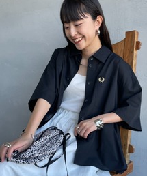 FRED PERRY（フレッドペリー）の「【WEB先行予約】[FRED PERRY フレッドペリー] 別注 ワンポイントロゴ刺繍 シアーシャツ（シャツ/ブラウス）」