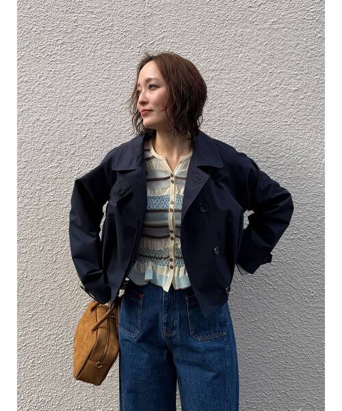 LAGUNAMOON（ラグナムーン）の「タックヘムトレンチライクショートブルゾン（ブルゾン・レディース・ベージュ/ネイビー・FREE）」の11枚目の写真