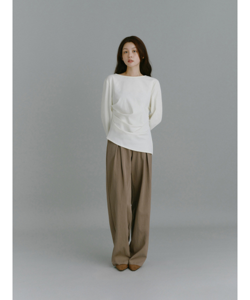 Yuje(ユジェ)の「NOMA DRAPE SHIRTS (3color,2size)(シャツ/ブラウス・レディース・ブラック/ダークブラウン/アイボリー・SMALL/MEDIUM)」の5枚目の写真