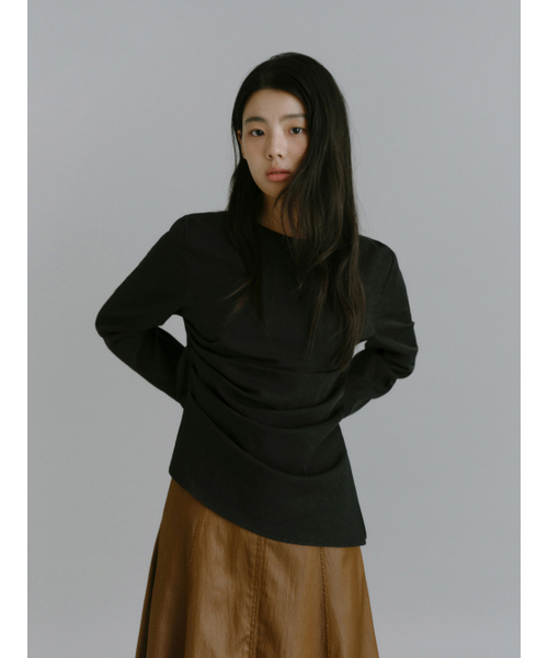 Yuje(ユジェ)の「NOMA DRAPE SHIRTS (3color,2size)(シャツ/ブラウス・レディース・ブラック/ダークブラウン/アイボリー・SMALL/MEDIUM)」の15枚目の写真