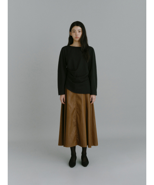 Yuje(ユジェ)の「NOMA DRAPE SHIRTS (3color,2size)(シャツ/ブラウス・レディース・ブラック/ダークブラウン/アイボリー・SMALL/MEDIUM)」の16枚目の写真