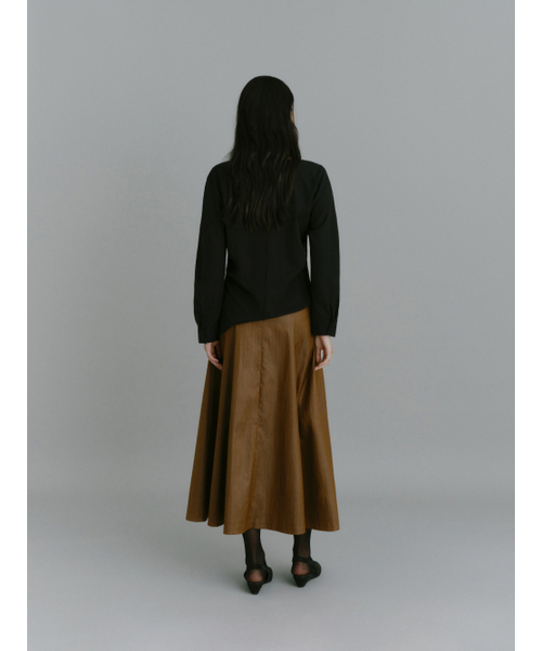 Yuje(ユジェ)の「NOMA DRAPE SHIRTS (3color,2size)(シャツ/ブラウス・レディース・ブラック/ダークブラウン/アイボリー・SMALL/MEDIUM)」の18枚目の写真
