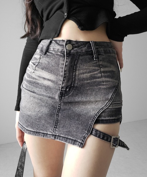 me+em select（ミームセレクト）の「【 インパン裏地付 】カットアウトベルトストラップデニムミニスカパン ／ cutout belt strap denim mini skirt pants（デニムスカート・レディース・ブラック/ブルー・SMALL/MEDIUM/LARGE）」の22枚目の写真
