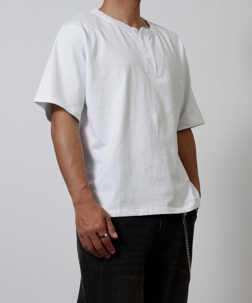 NYLAUS(ナイラス)の「【Nylaus】ヘンリーネック 半袖Tシャツ ヴィンテージ加工(Tシャツ/カットソー・メンズ・ホワイト/ブラック/ブラック系その他・L/M)」の21枚目の写真