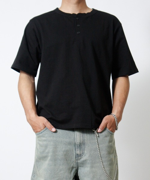 NYLAUS(ナイラス)の「【Nylaus】ヘンリーネック 半袖Tシャツ ヴィンテージ加工(Tシャツ/カットソー・メンズ・ホワイト/ブラック/ブラック系その他・L/M)」の4枚目の写真