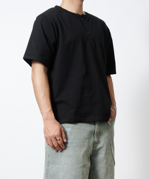 NYLAUS(ナイラス)の「【Nylaus】ヘンリーネック 半袖Tシャツ ヴィンテージ加工(Tシャツ/カットソー・メンズ・ホワイト/ブラック/ブラック系その他・L/M)」の5枚目の写真