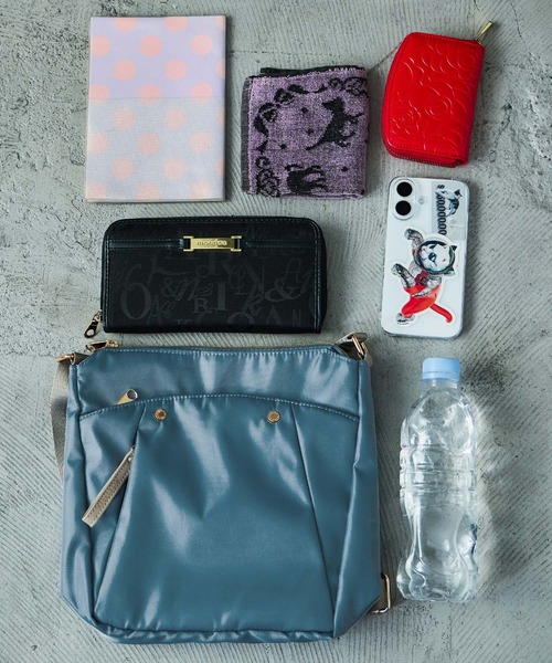 Fashion Letter(ファッションレター)の「6ポケット 縦型ショルダーバッグ(ショルダーバッグ・レディース・チャコールグレー/ブラック/ブルーグリーン/グレイッシュベージュ・FREE)」の15枚目の写真