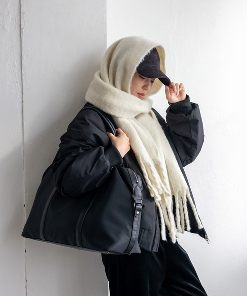 VitaFelice(ヴィータフェリーチェ)の「ナイロン2WAYボストンバッグ(ボストンバッグ・レディース・ブラック/チャコール・FREE)」の3枚目の写真