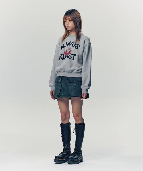 ISTKUNST(イストクンスト)の「ALWAYS KUNST SWEATSHIRTS_GREY(IK2FSMM442A)(スウェット・レディース・グレー・S/M/L)」の8枚目の写真