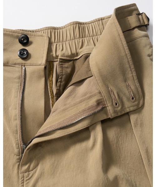 wjk（ダヴルジェイケイ）の「gurkha easy shorts（その他パンツ・メンズ・ブラック/ベージュ・SMALL/MEDIUM/LARGE/X-LARGE）」の3枚目の写真